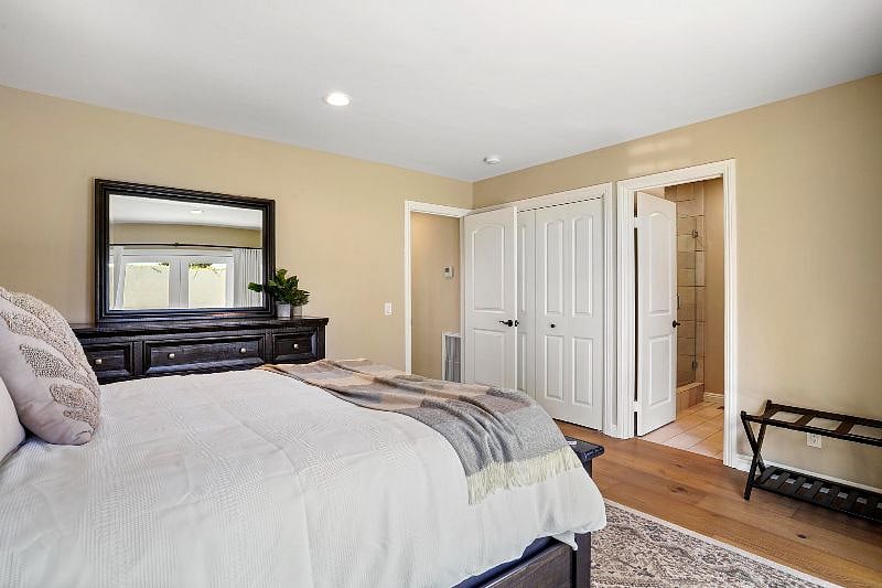 Furnished Finder property 530738_3 photo 34