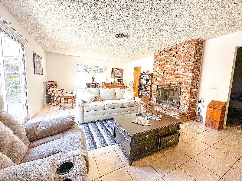Furnished Finder property 530753_1 photo 12