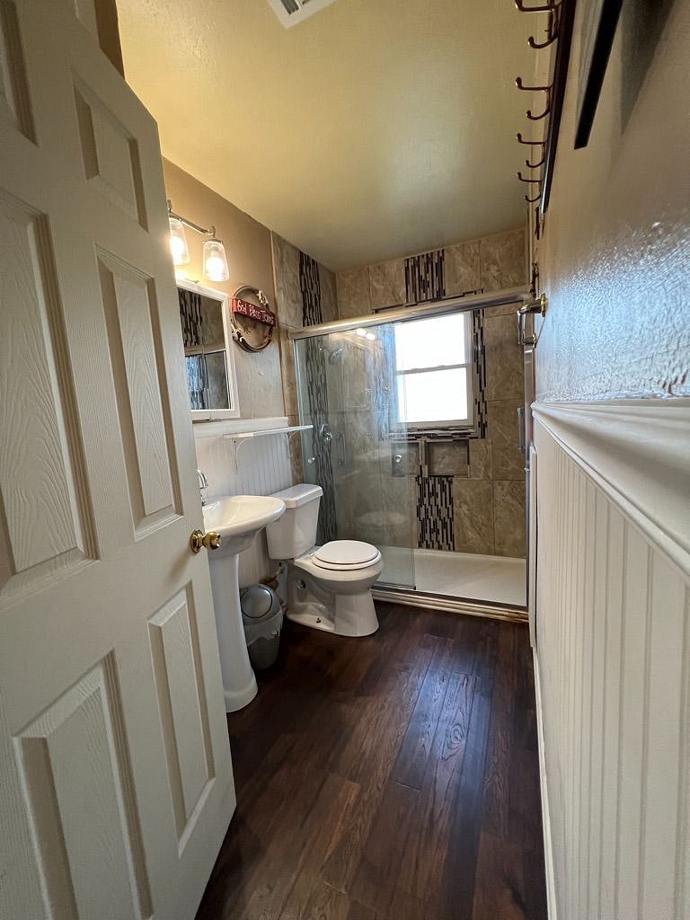 Hall Bath