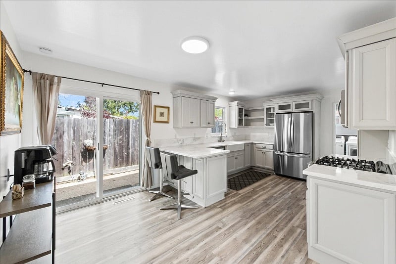 Kitchen overall
