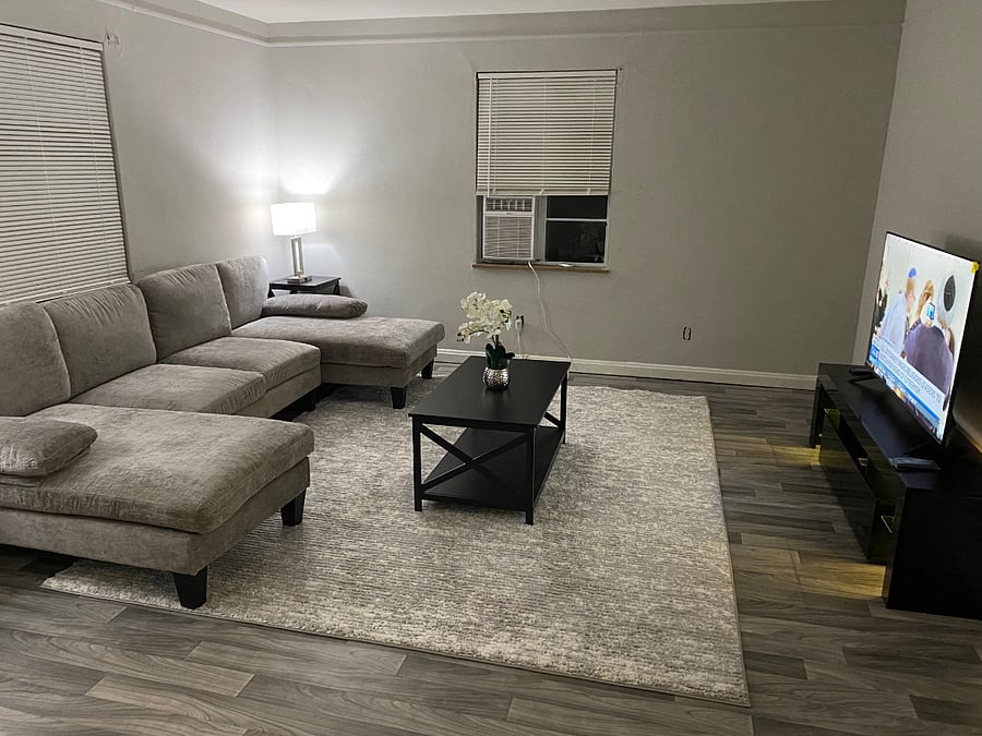 Furnished Finder property 530847_1 photo 3