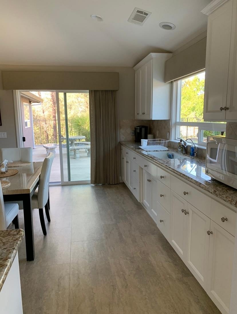 Furnished Finder property 530951_1 photo 9