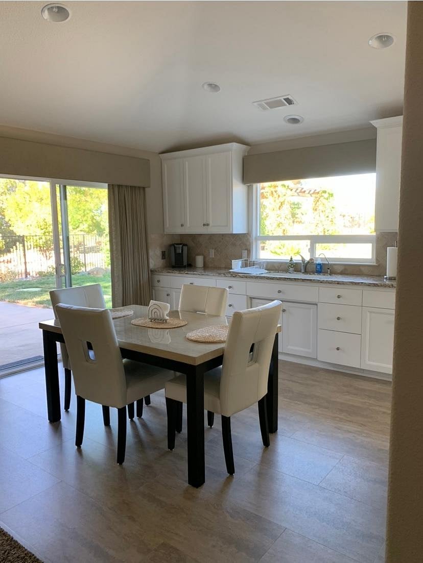 Furnished Finder property 530951_1 photo 1