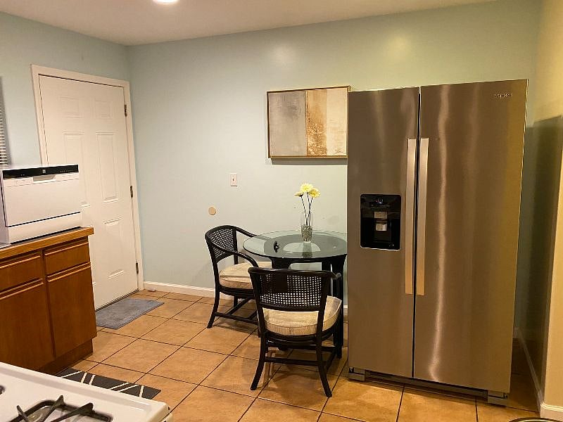 Furnished Finder property 530977_1 photo 13