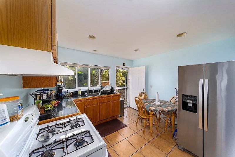 Furnished Finder property 530977_1 photo 17