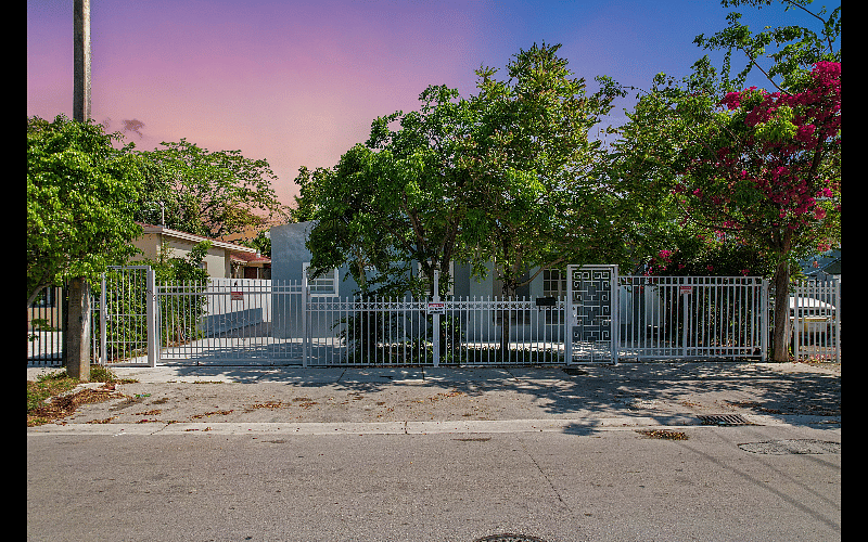 Furnished Finder property 530995_1 photo 25