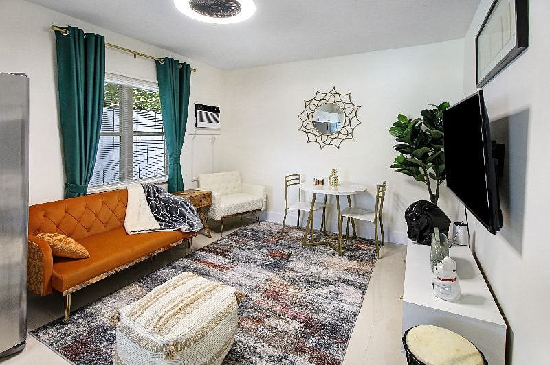Furnished Finder property 530995_2 photo 13