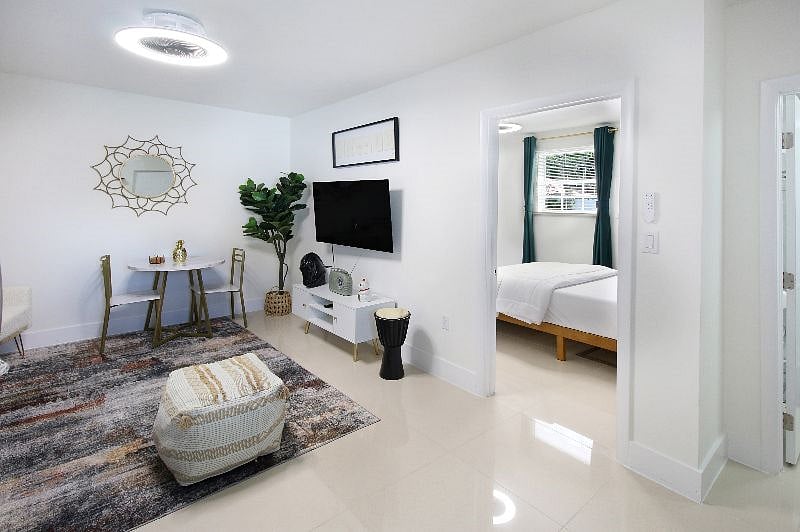 Furnished Finder property 530995_2 photo 14