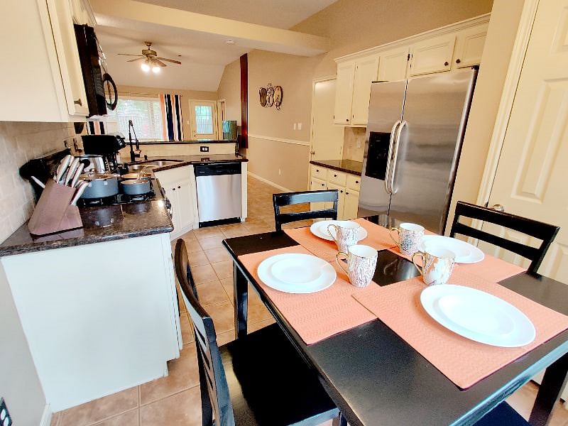 Furnished Finder property 530997_1 photo 6