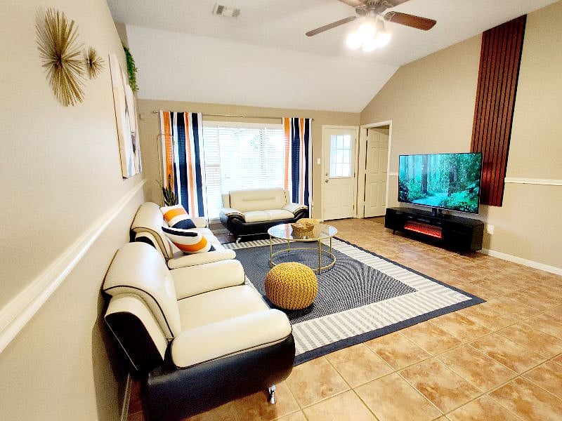 Furnished Finder property 530997_1 photo 4