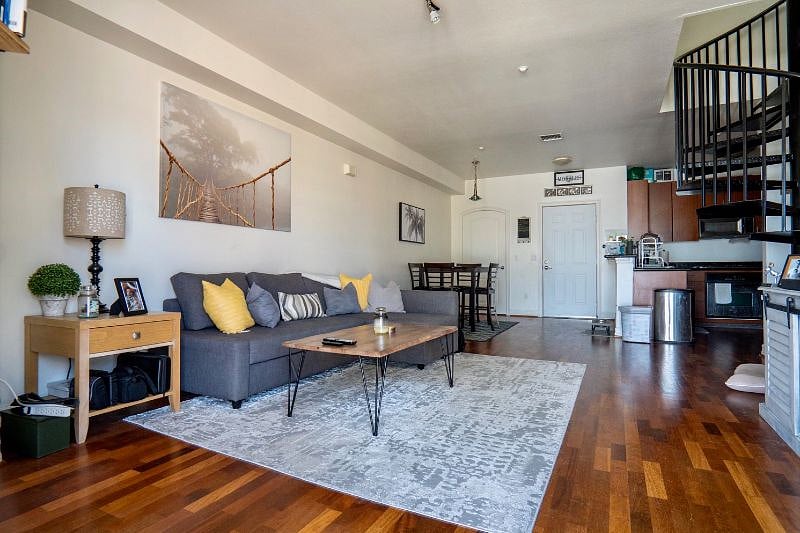 Furnished Finder property 531043_1 photo 3