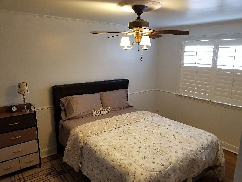 Spacious Second Bedroom with Comfortable Queen Bed