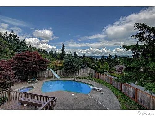 Swimming Pool and Cascade view