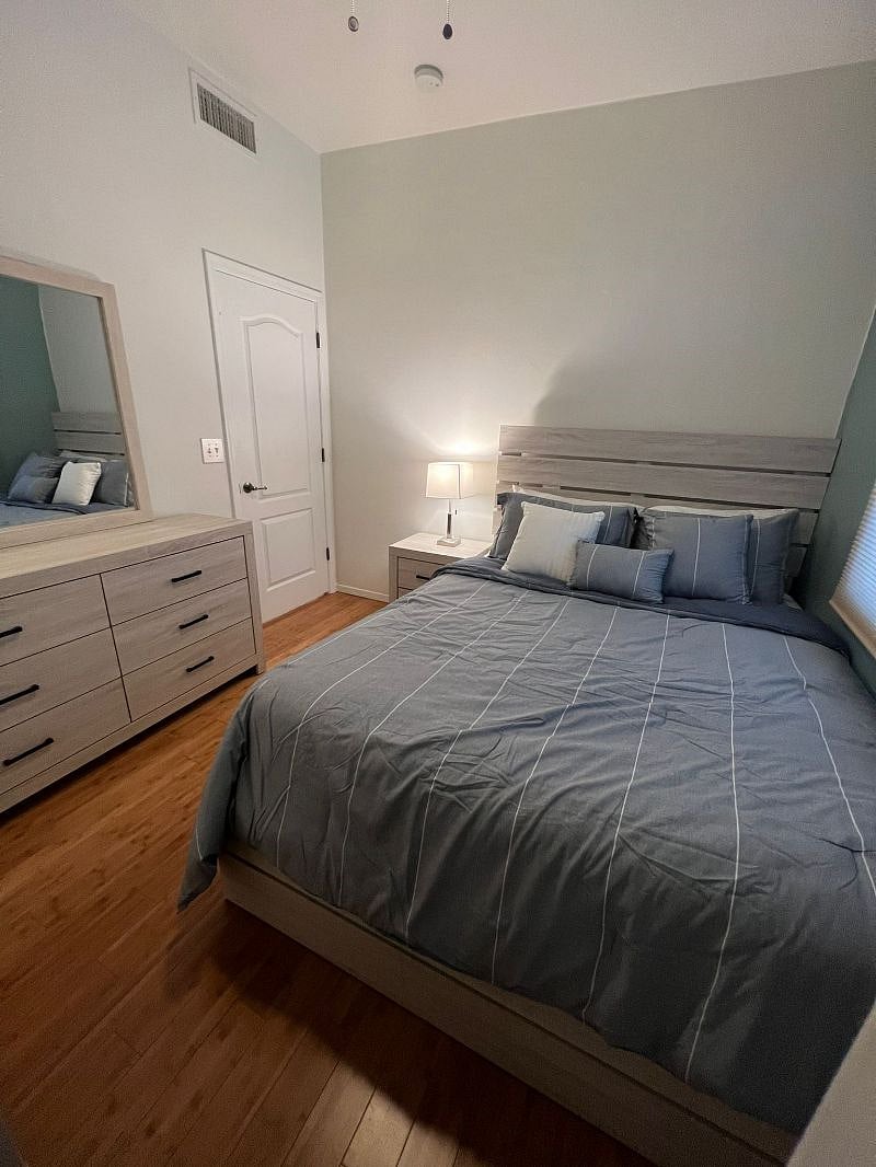 Queen Bedroom #3
