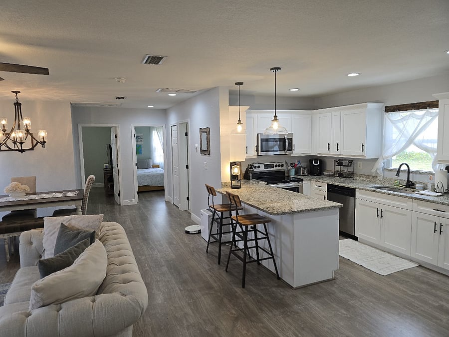 Furnished Finder property 531196_1 photo 8