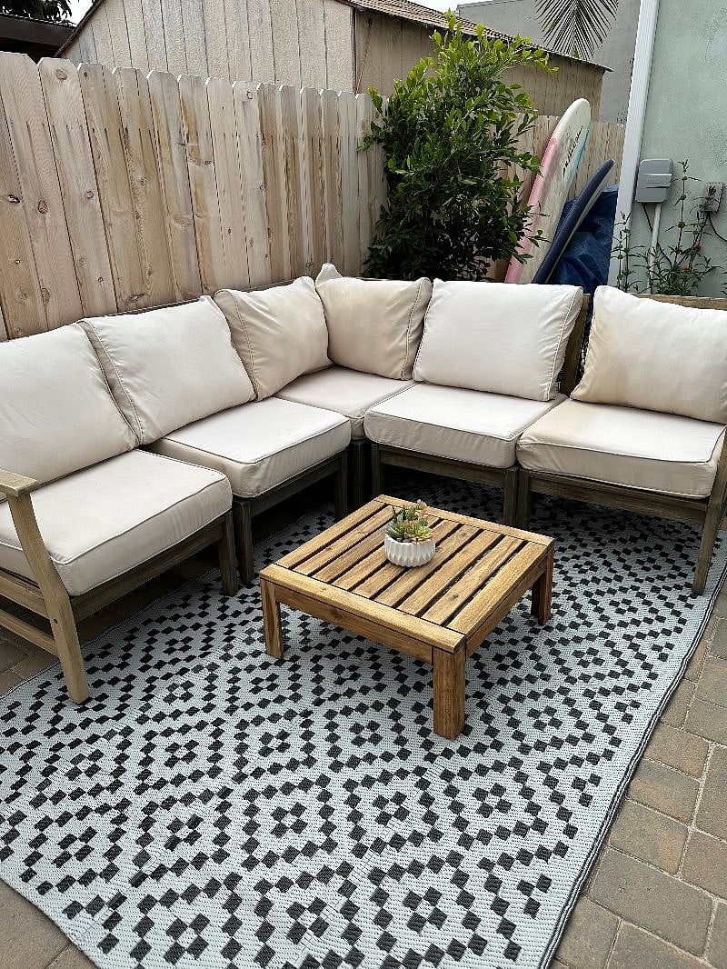 Outdoor sofa for relaxing after the beach!