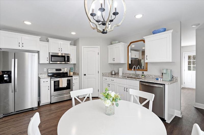 Furnished Finder property 531258_1 photo 5