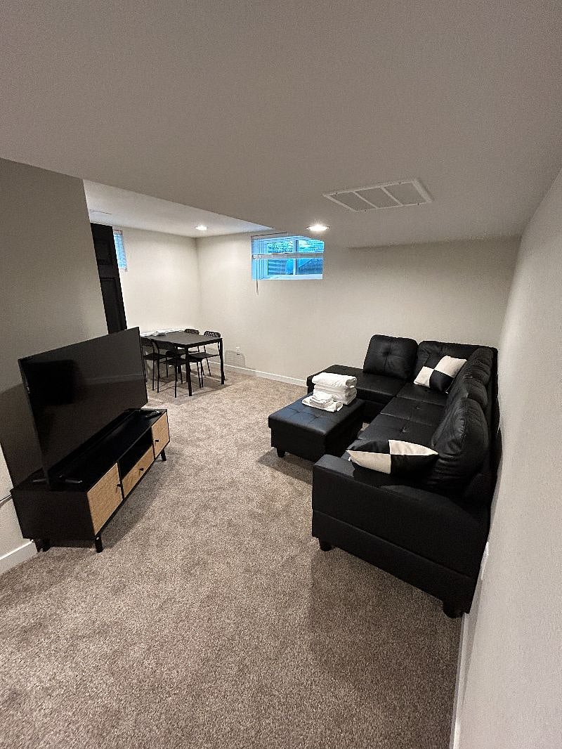 Living Area (90% complete)