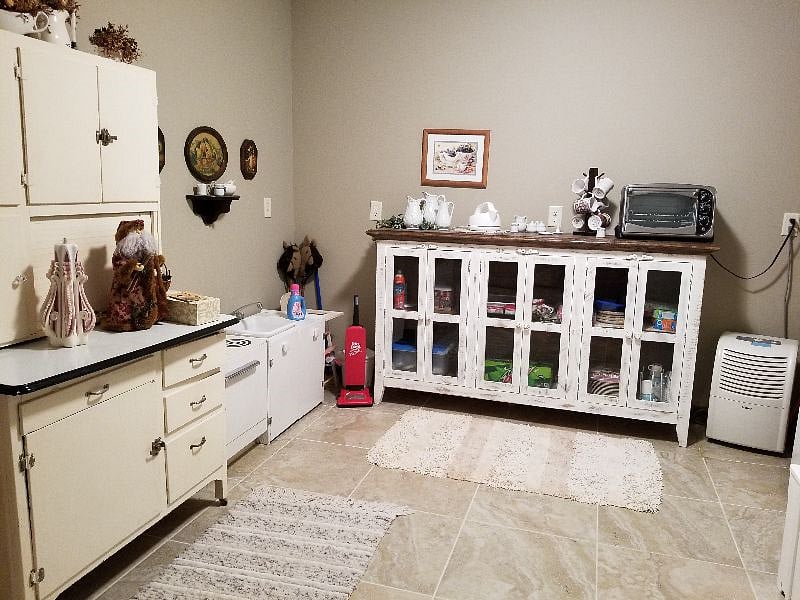 Furnished Finder property 531602_1 photo 9