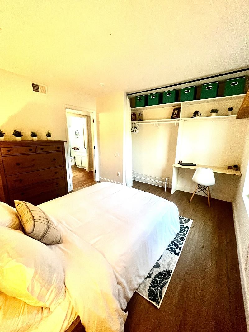 Furnished Finder property 531619_1 photo 17