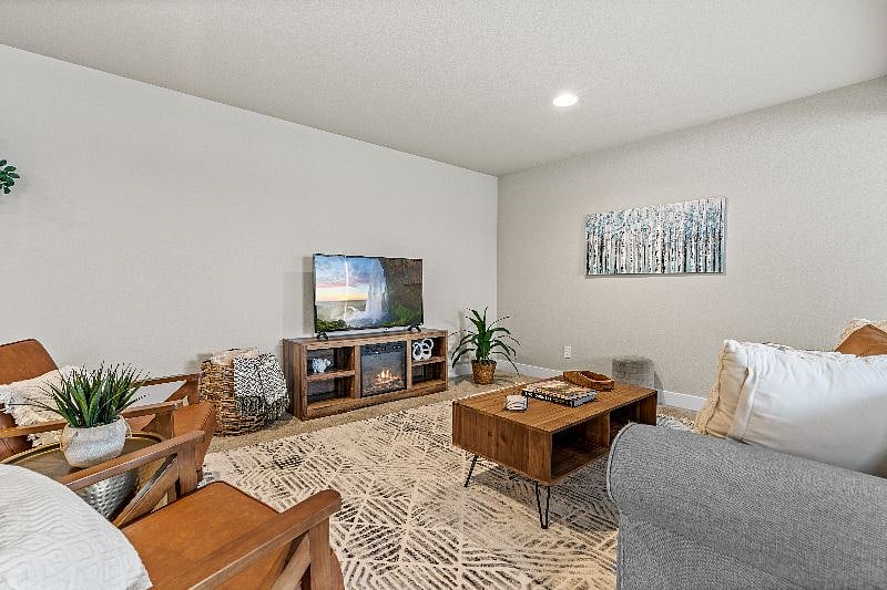 Furnished Finder property 531688_1 photo 7