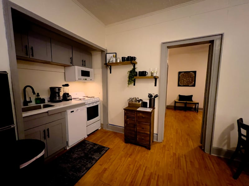Furnished Finder property 531699_1 photo 6