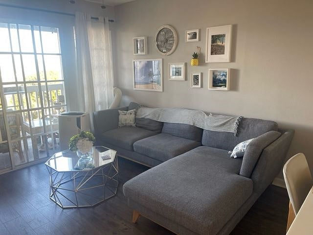 Furnished Finder property 531721_1 photo 6