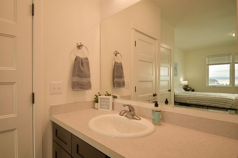 Furnished Finder property 531722_1 photo 15