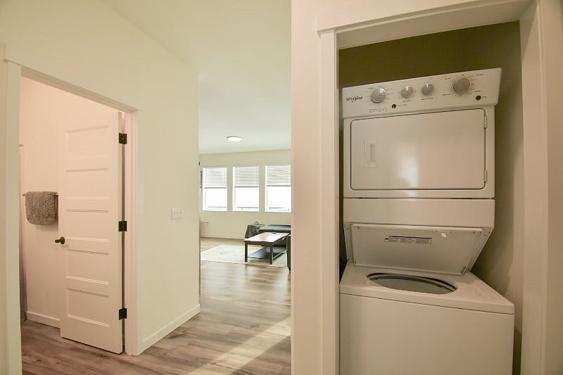 Furnished Finder property 531722_1 photo 25