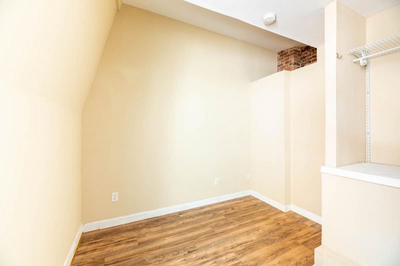 Furnished Finder property 531748_4 photo 1