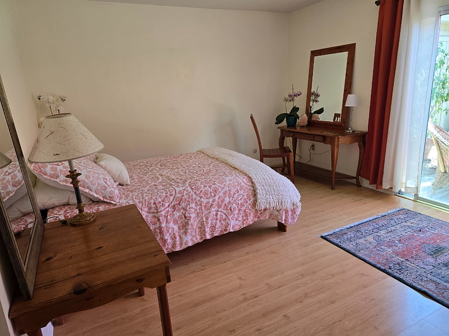 Furnished Finder property 531880_1 photo 12