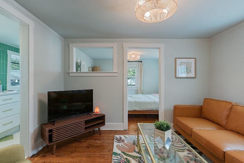 Furnished Finder property 531890_1 photo 13