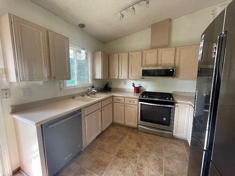 Furnished Finder property 531973_2 photo 3
