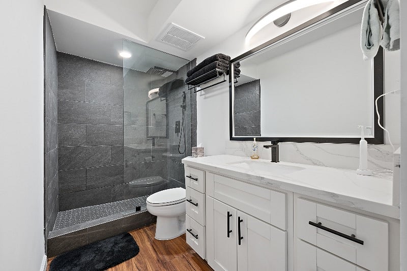 Full Bath