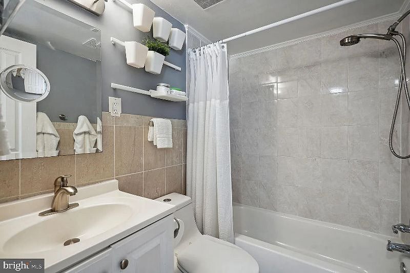 Furnished Finder property 532064_1 photo 9