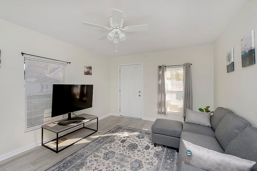 Furnished Finder property 532112_3 photo 3