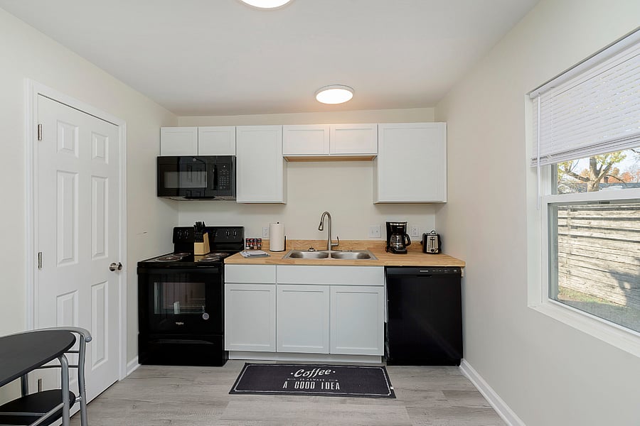 Furnished Finder property 532112_4 photo 9