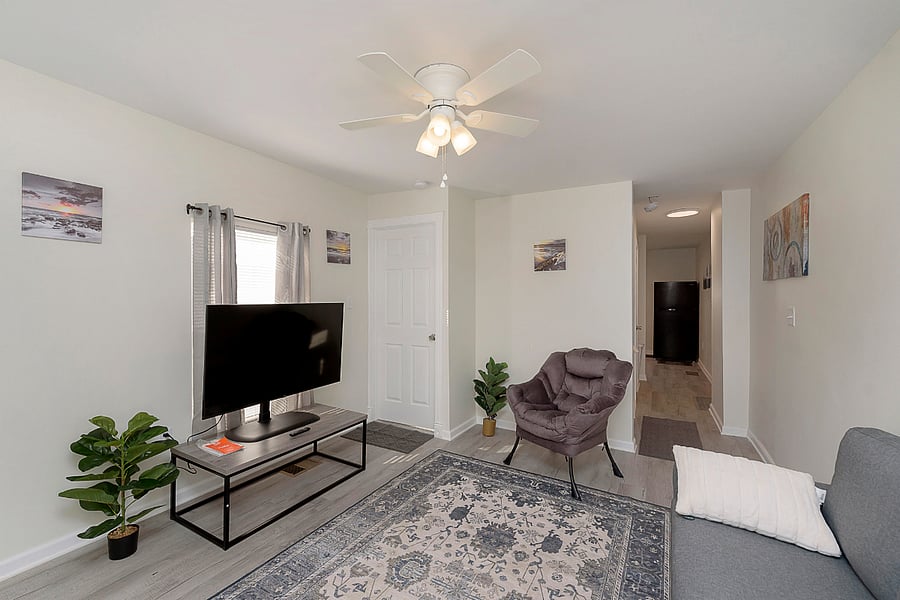 Furnished Finder property 532112_4 photo 3