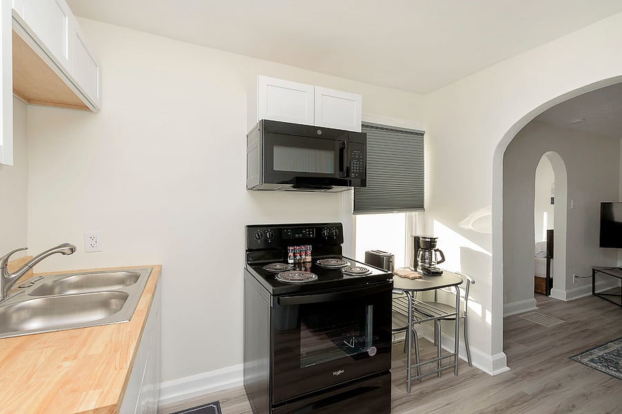 Furnished Finder property 532112_5 photo 6