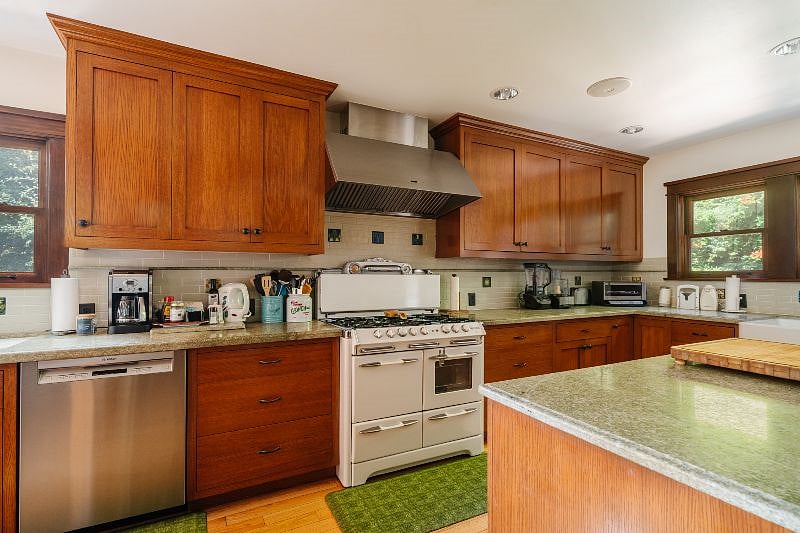 Furnished Finder property 532194_1 photo 21