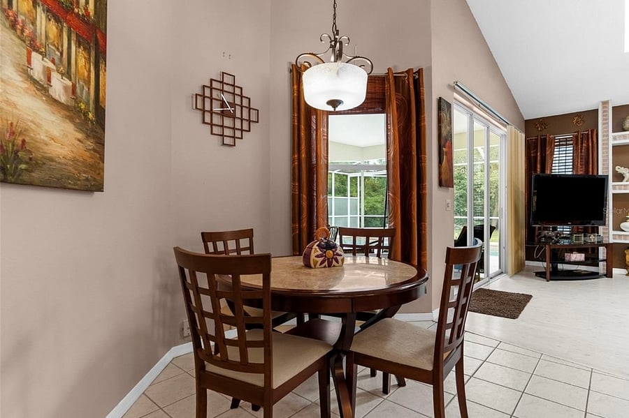 Furnished Finder property 532205_1 photo 10
