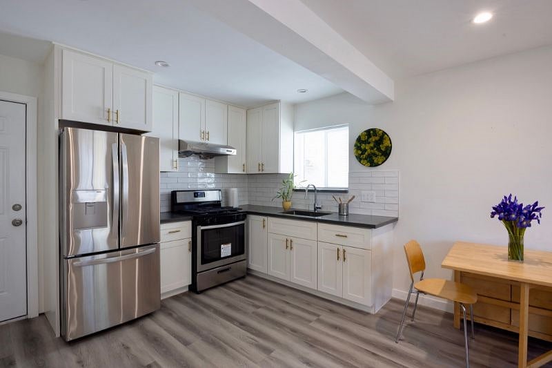 Furnished Finder property 532207_1 photo 12