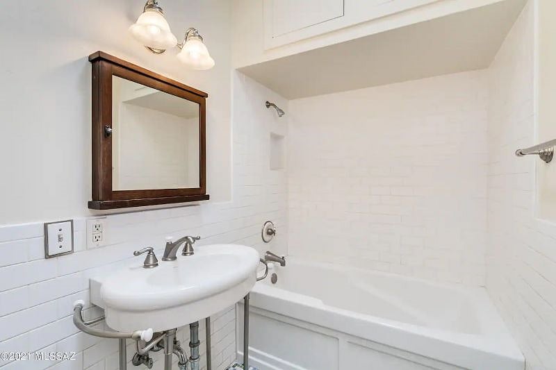 Furnished Finder property 532245_1 photo 11