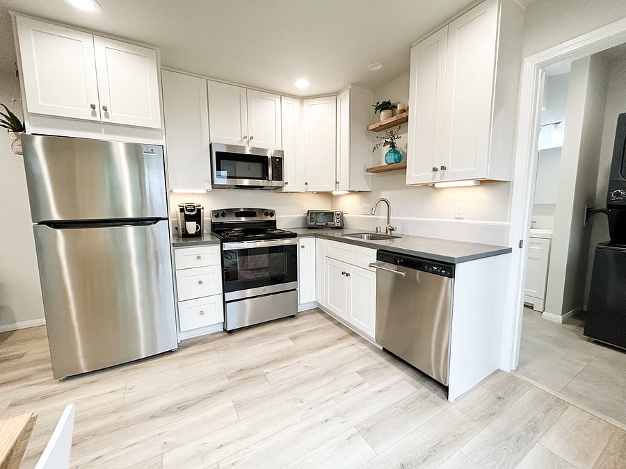 Full kitchen with new appliances.