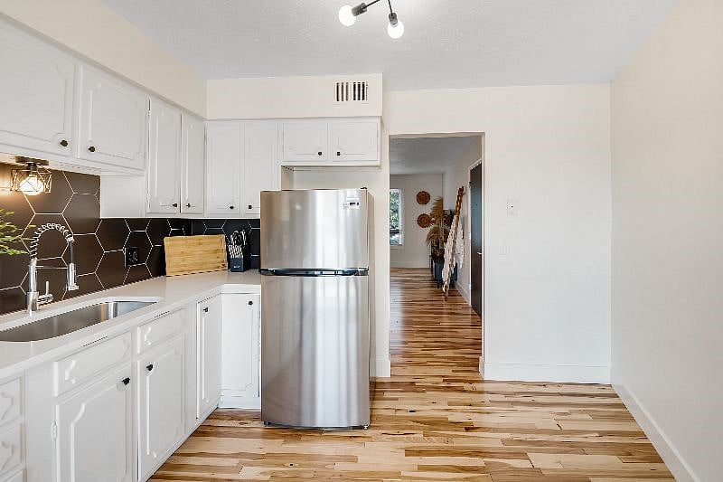 Furnished Finder property 532381_1 photo 10