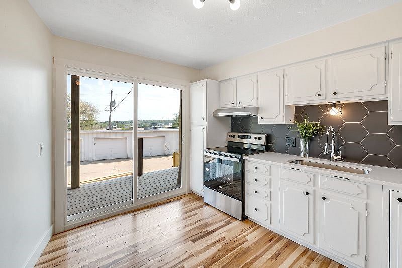 Furnished Finder property 532381_1 photo 11