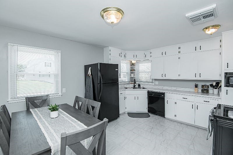 Furnished Finder property 532405_1 photo 4
