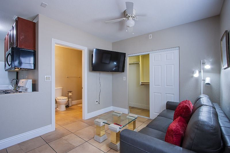 Furnished Finder property 532429_1 photo 9