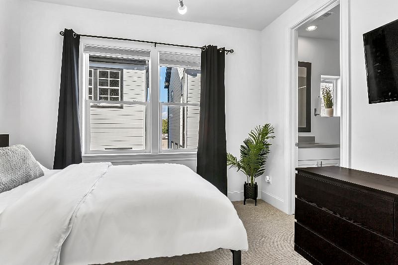 Furnished Finder property 532435_1 photo 13
