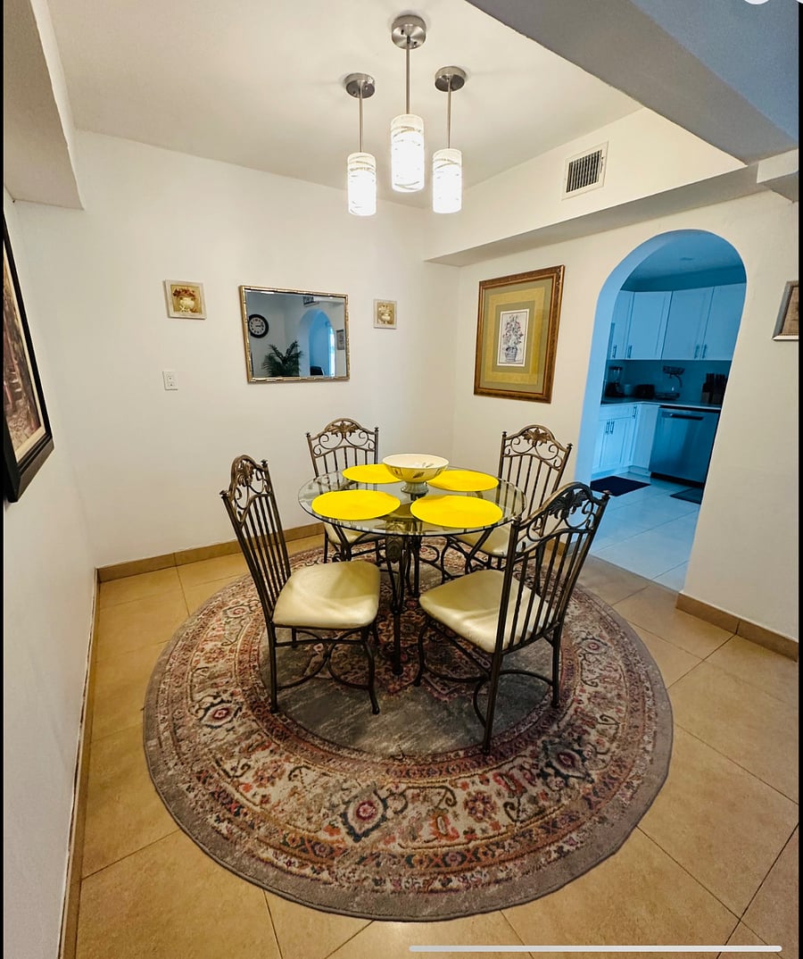 Furnished Finder property 532493_1 photo 24